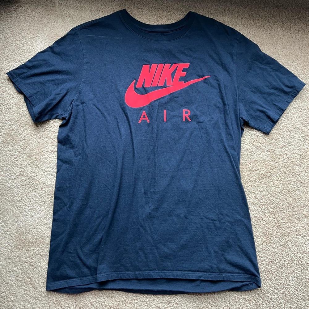Men’s XL Nike Tee